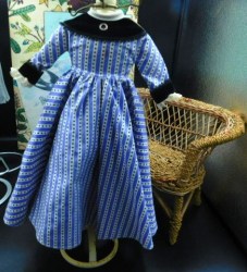 marme purple dress solo